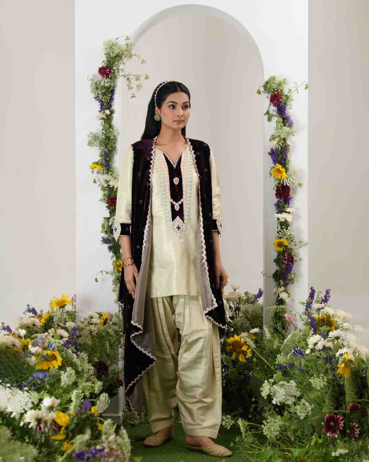 AMRAPALI