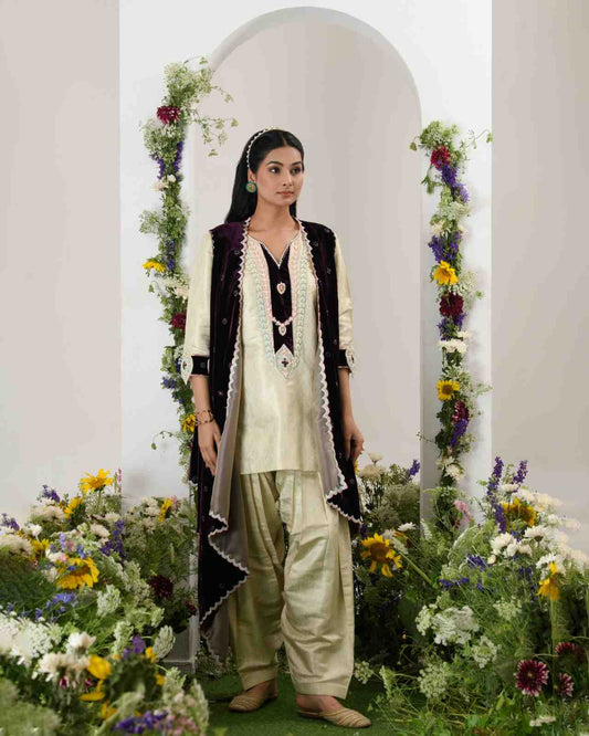 AMRAPALI